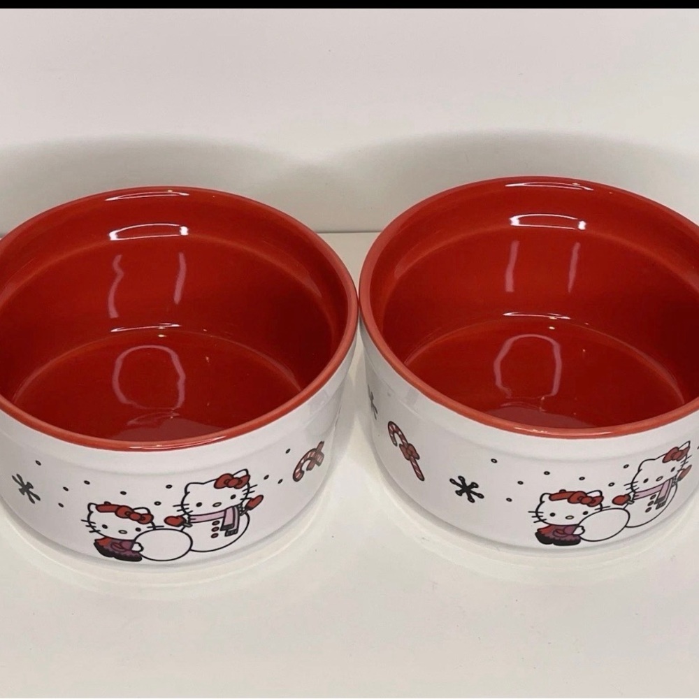 Hello Kitty Red and White Ceramic Ramekin Set - Picture 2 of 6